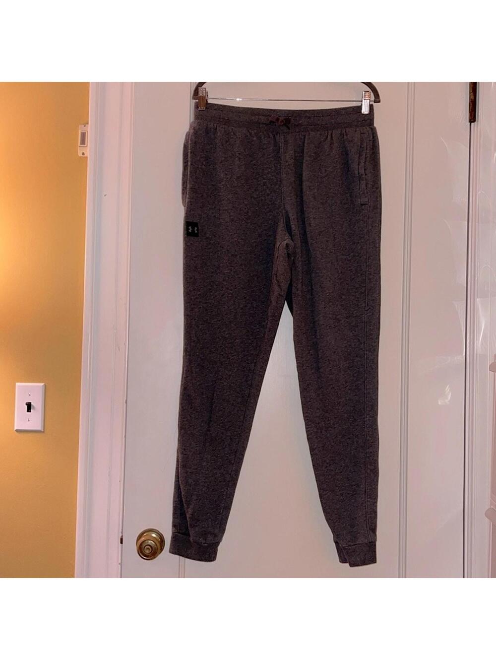Under Armour fleece lined jogger NWOT L